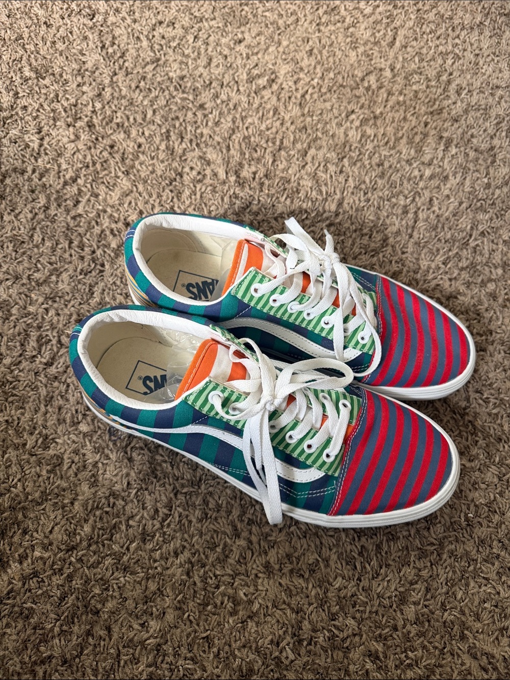 Vans Multicolor Stripe Low-Top Sneakers – Red, Green, Blue, Orange